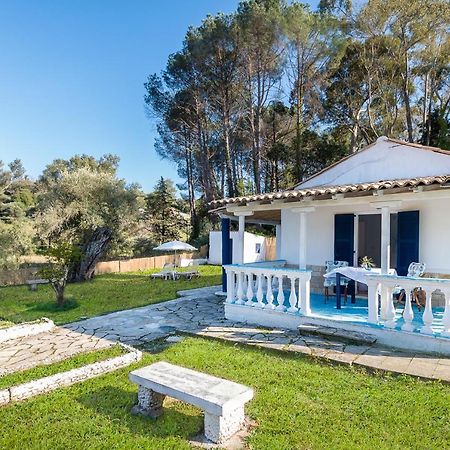 Blue House Apartman Dafníla Kültér fotó