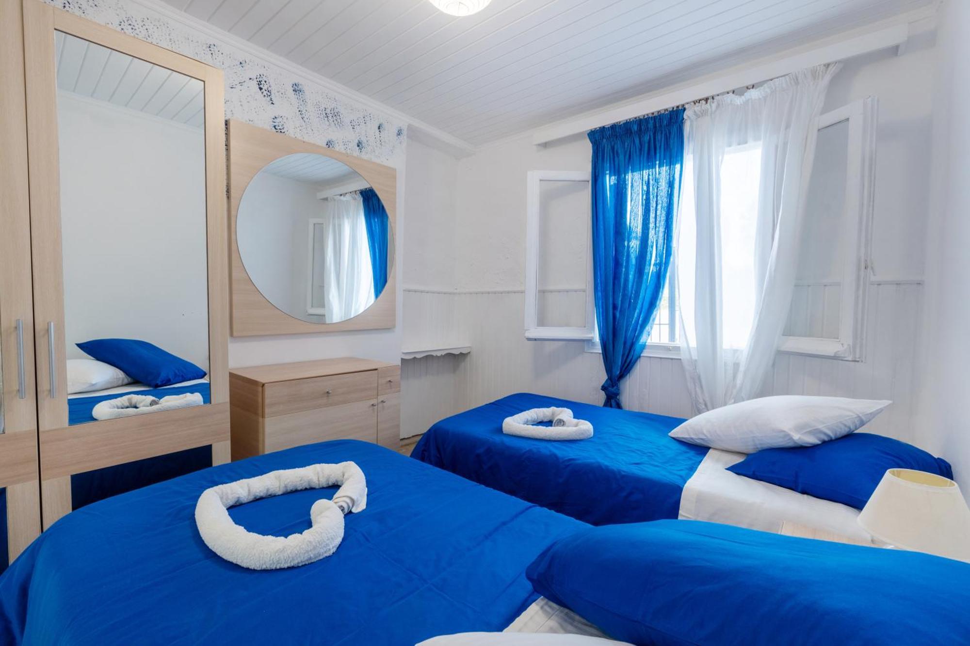 Blue House Apartman Dafníla Kültér fotó