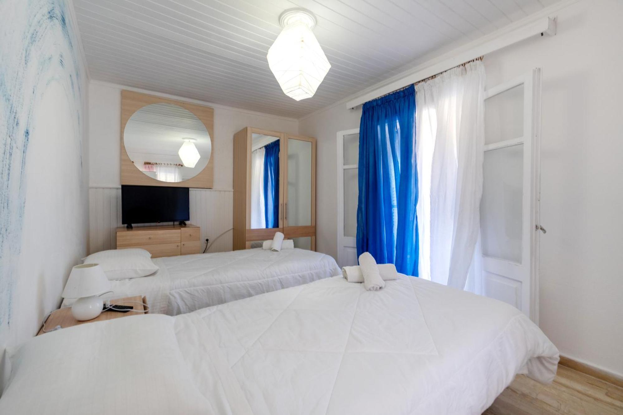 Blue House Apartman Dafníla Kültér fotó